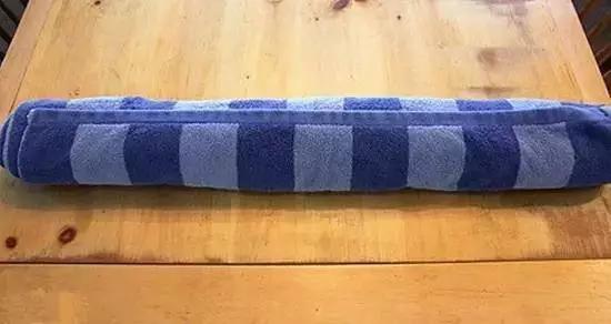 毛料衣服缩水怎么复原,纯棉衣服缩水一招就复原