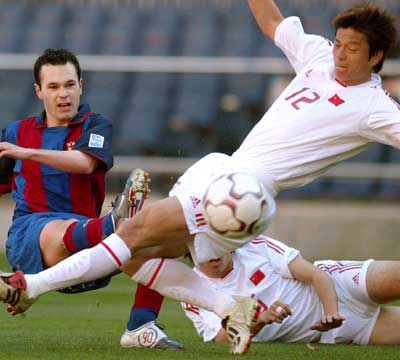 董宇辉为武磊喝彩,武磊再次让中国足球扬眉吐气