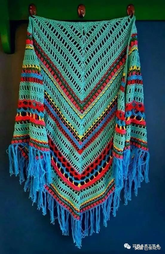 系一条三角围巾最迷人，忽冷忽热都能让你美上天！（附教程）