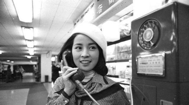 林凤娇30年后,成龙谈林凤娇近况