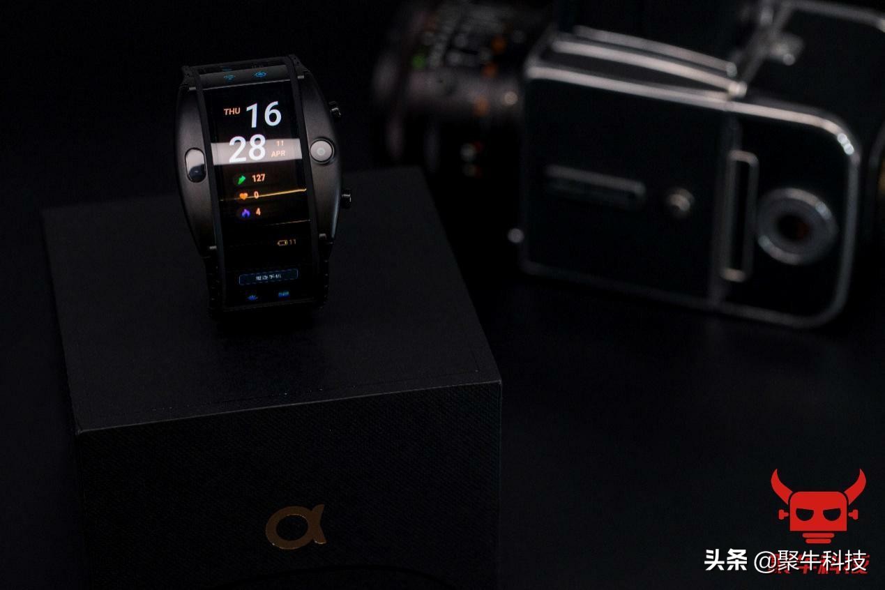 努比亚阿尔法智能手机,移动电话终端设备