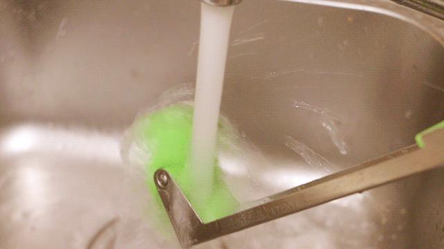 西瓜切块神器真的好用吗,西瓜切小块神器吐槽