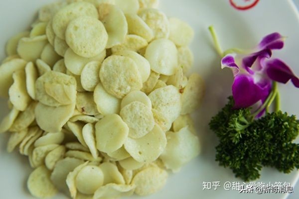 喝一碗正宗的牛肉汤是一种幸福,喝一碗牛肉面的汤