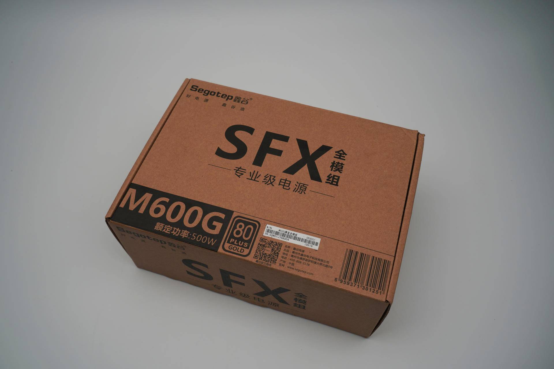 鑫谷gp600g电源爱国跟黑金版区别,itx电源推荐650w