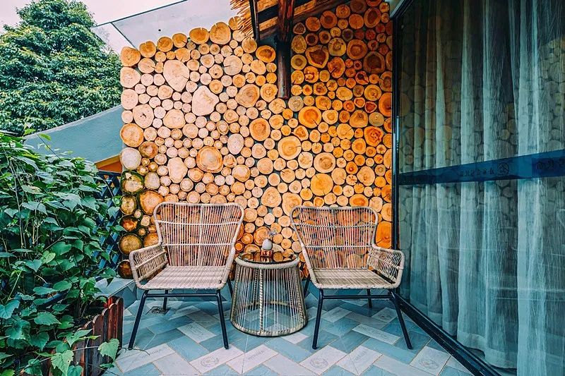 青城后山最好的观山景的民宿,青城山脚下民宿