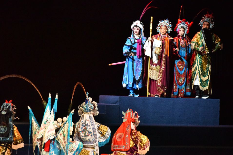 高甲戏《杨令婆监军》