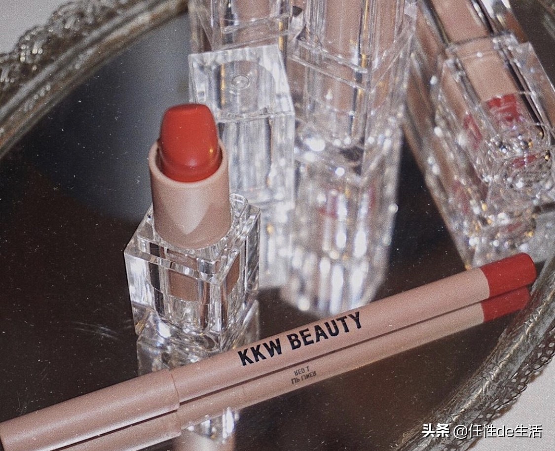 十大全球带货女王榜单，蕾哈娜居然才第九？