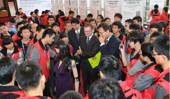 大专生毕业了有什么好的出路,那些大专毕业的人后来怎么样了