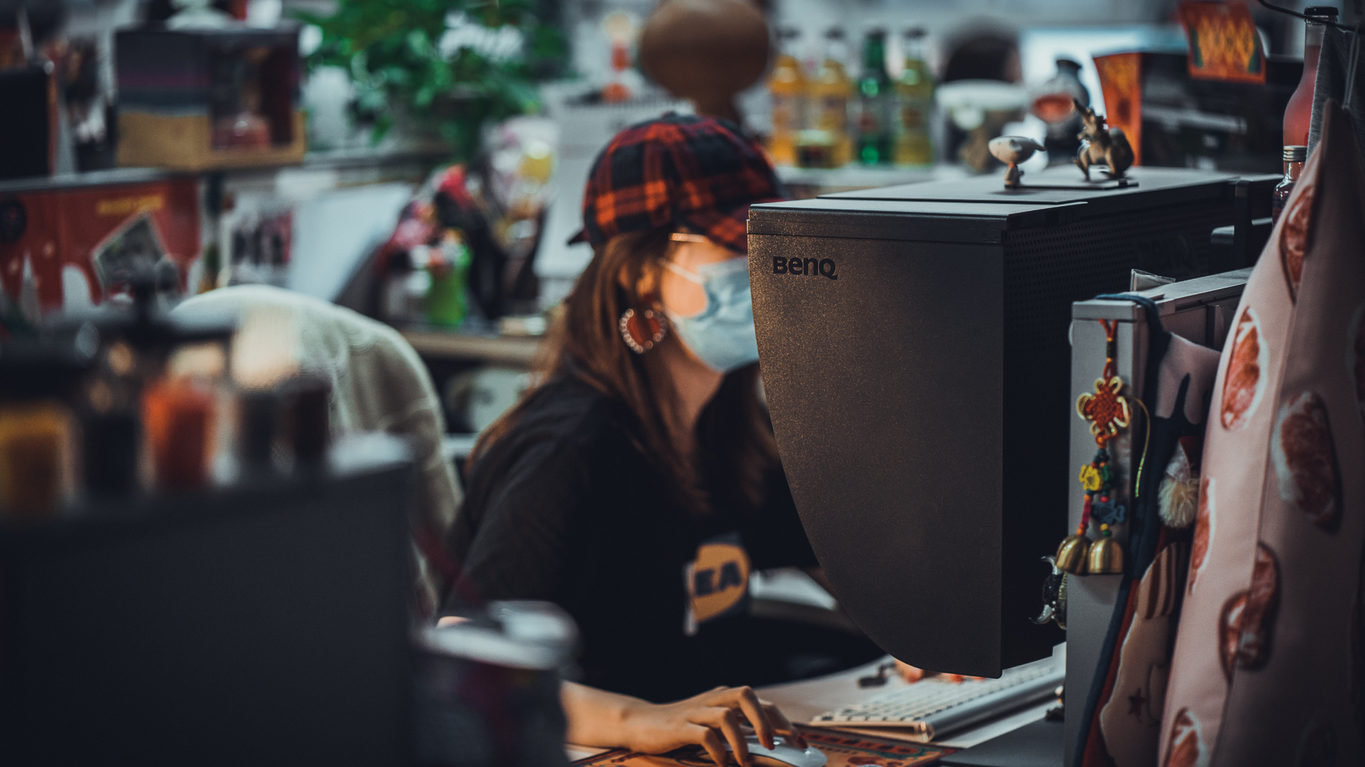 明基显示器sw270c与sw270pt区别,明基sw270c显示器提示校色