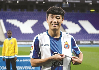 卡尔美足球大礼包199,卡尔美武磊同款西班牙人