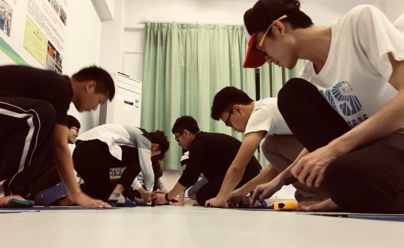 惠州学院的智能车,惠州学院智能车