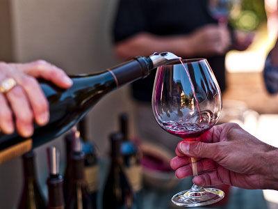 喝葡萄酒的五大好处和三大禁忌,喝葡萄酒的十大常识