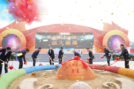 万达重返未来,万达重回地产重心转向