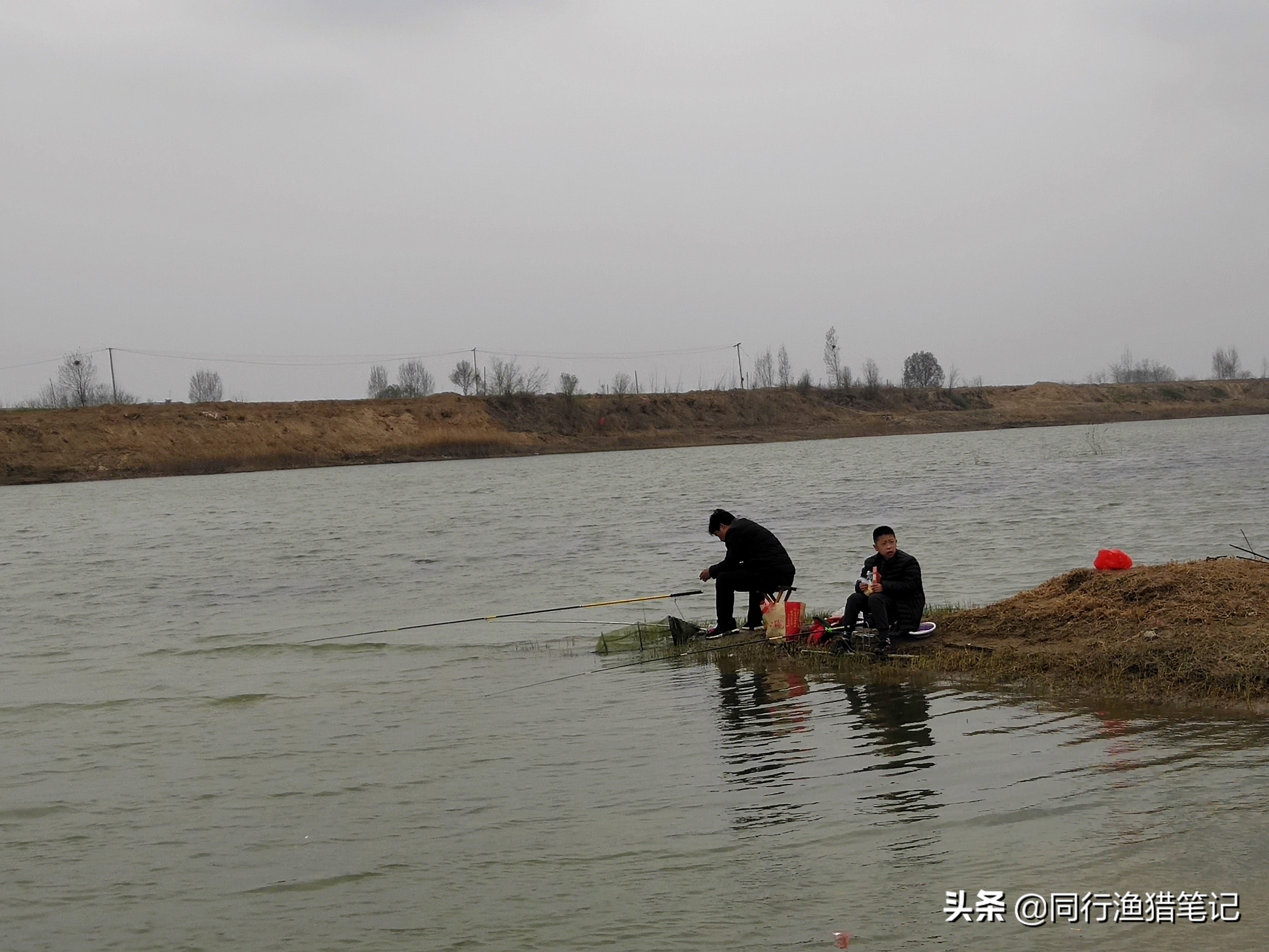 浅析绕线圈、绕线板、收线器在收纳鱼线中的优势及应用策略
