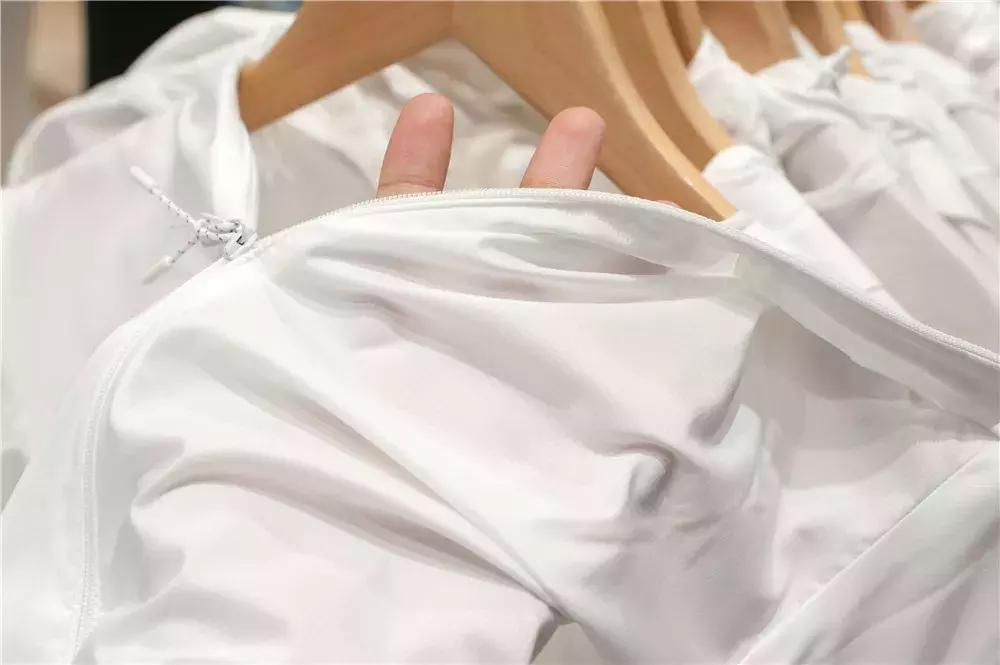 优衣库上新2019秋冬,跟代购微商说再见