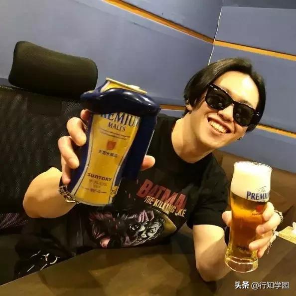 日本卖酒确认年龄视频,日本买酒年龄确认