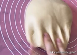 菠萝包制作最简单,菠萝包制作方法视频教程