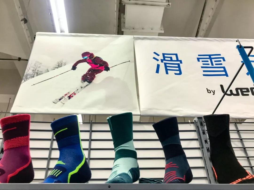 3-6岁儿童滑雪入门教程,儿童滑雪小白必备攻略收藏起来吧