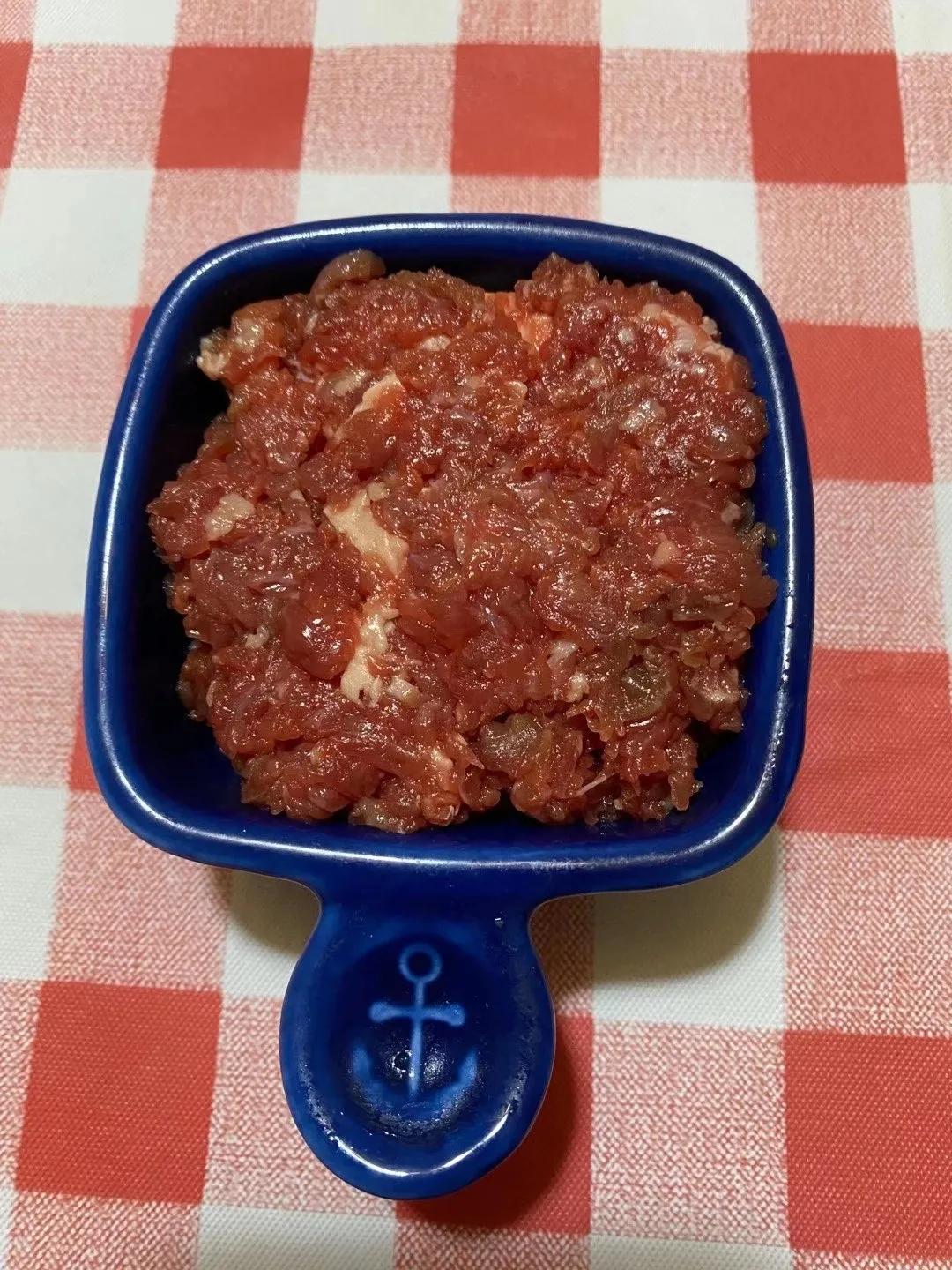 新到家的猫咪打疫苗,去医院打疫苗猫咪