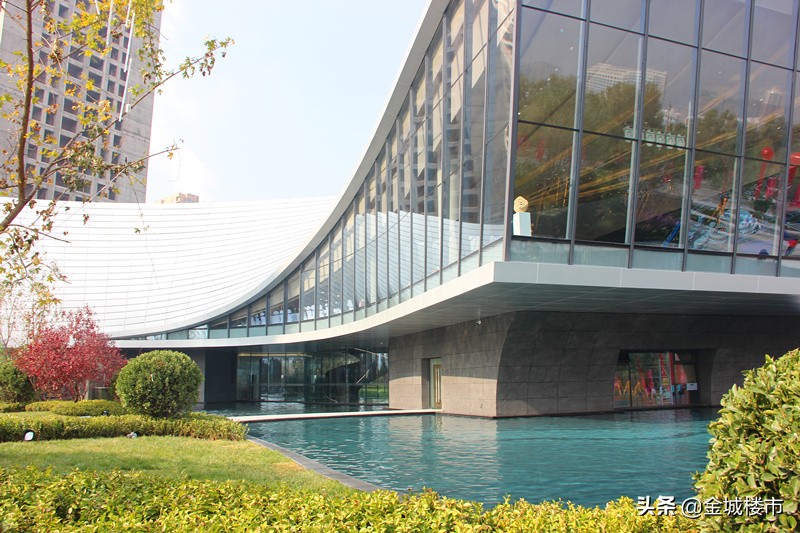 兰州万达城火爆,兰州城关万达广场人气旺吗