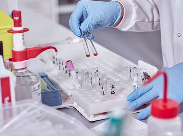 乙肝病毒dna10的8次方肝功能正常,乙肝小三阳肝功能正常dna小于100