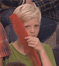 头发干枯出油是什么原因,头发干枯爱出油是怎么处理