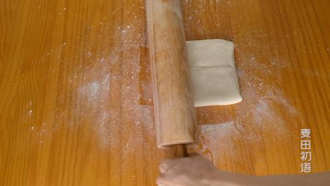 可颂机器开酥的正确方法和步骤,牛角包可颂面包开酥教程视频