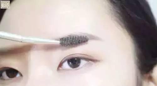 眉毛太稀少不会画怎么办,眉毛太少了怎么办呢