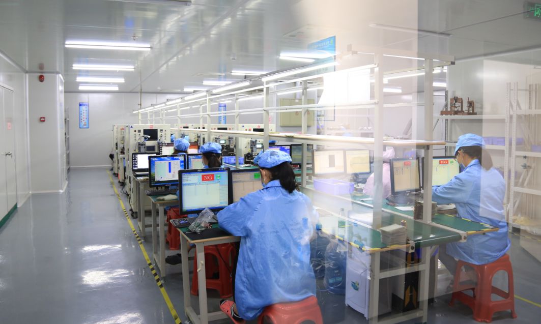 冬夜漫长而艰辛,冬夜漫长而寒冷