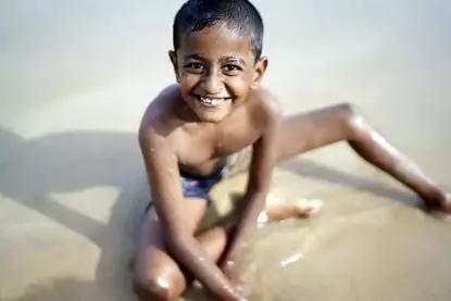 假期撒手没的戏精同事们,竟然在我挤春运的时候吹海风??(下)