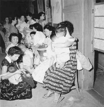 往婴儿奶粉里加*霜砒**，电影都不敢拍的情节却在日本真实发生