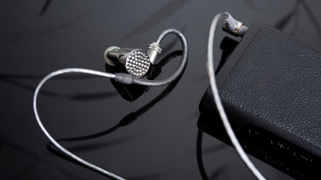 索尼ierz1r和森海塞尔ie900,索尼ier-z1r评测