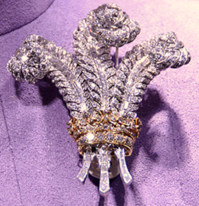 伊丽莎白泰勒珠宝片段,伊丽莎白泰勒和她收藏的300件珠宝