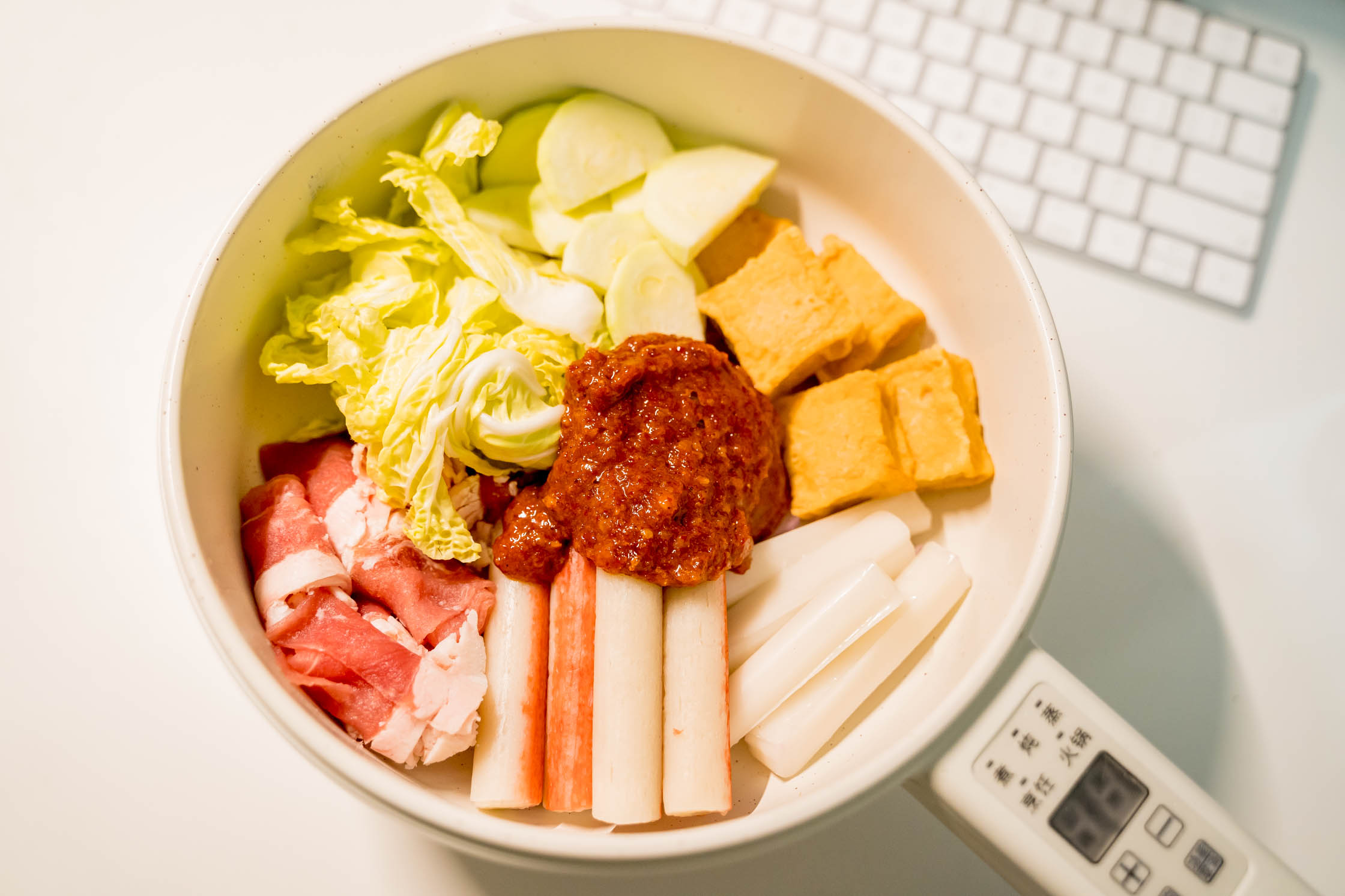 七彩小型电煮锅,热卖多功能电煮锅