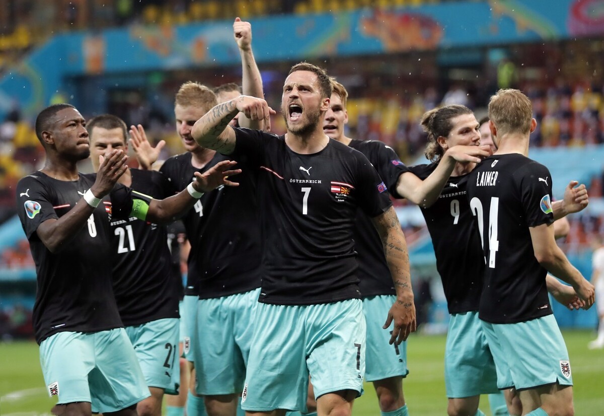 韦世豪推射鲁能进球,韦世豪进球被吹越位