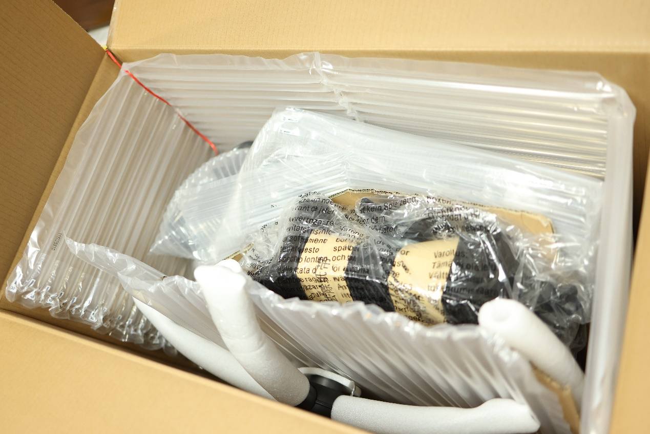 网易严选领航员工学椅测评智商税,网易严选工学椅探险家pro星舰版