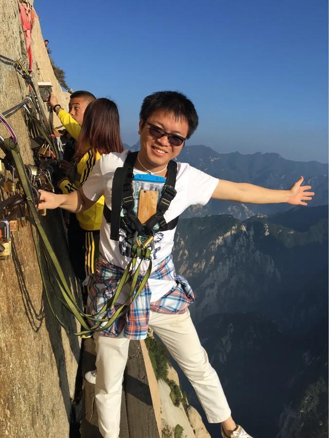 华山自驾最惊险的道路,华山最惊险的公路