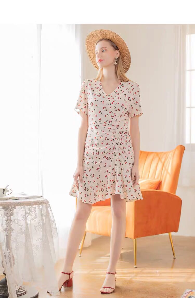 看着不好看的衣服上身却惊艳,看起来不好看但是穿起来很舒服