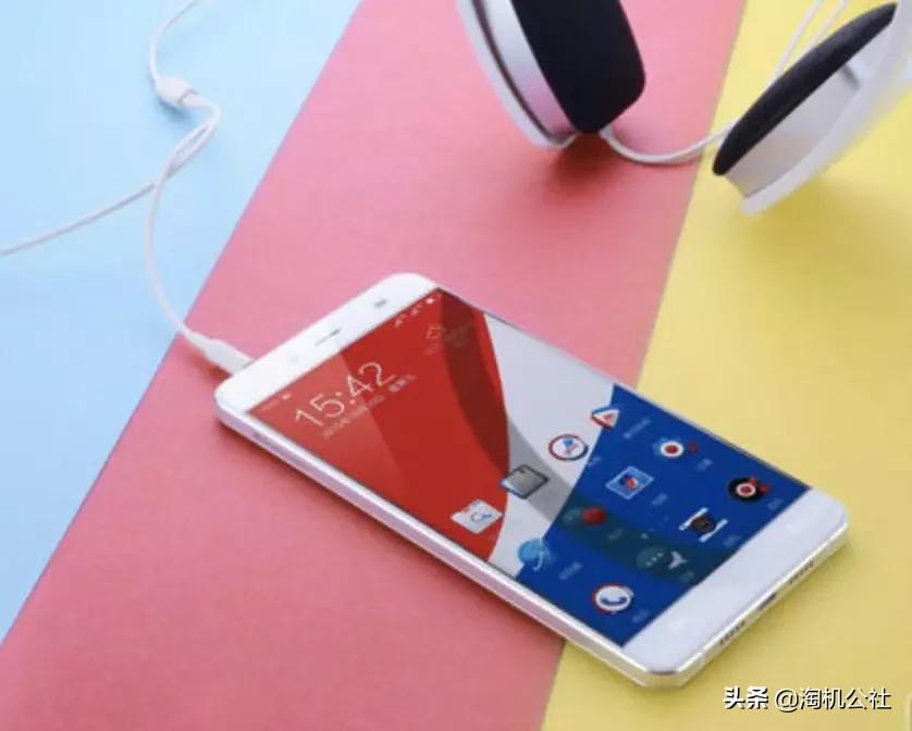 盘点那些不务正业的公司：百事可乐手机、康师傅手机···