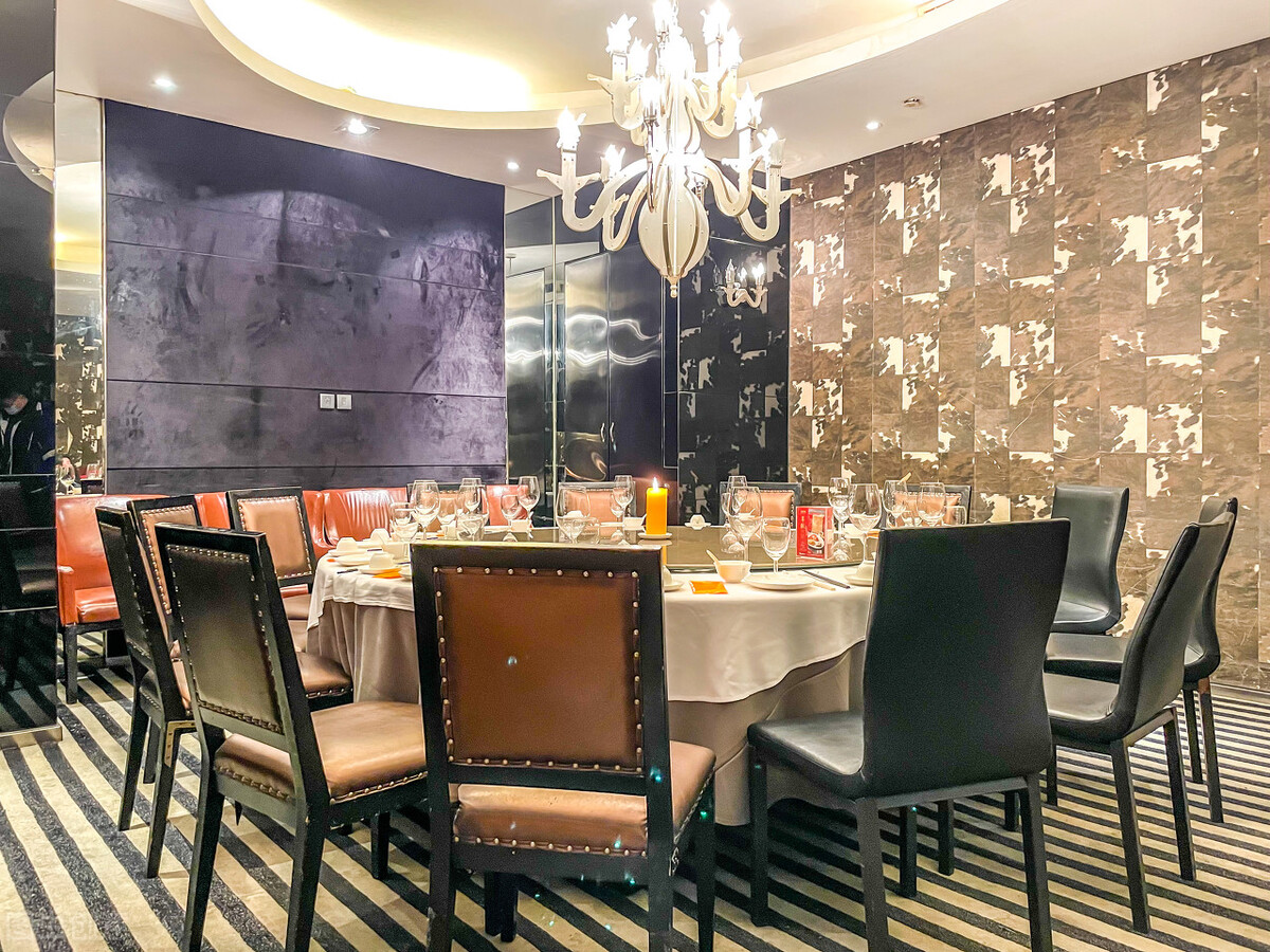 餐饮服务员11个标准动作,餐厅服务员基础知识