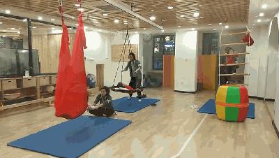 早教室内体能游戏2-3岁,早教运动教具组合2-3岁