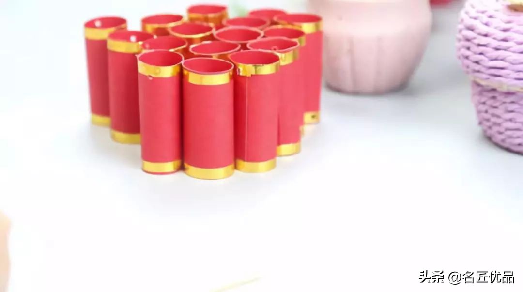 元旦手工彩纸鞭炮,元旦节手工鞭炮