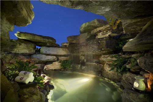 福利来了：腾冲悦椿温泉门票买一送一超长有效期！