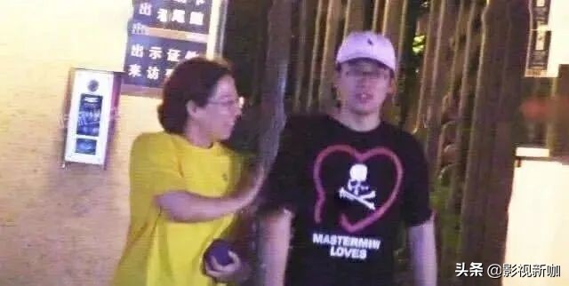 郭德纲落魄时于谦在何处,郭德纲妻子胡中惠个人资料