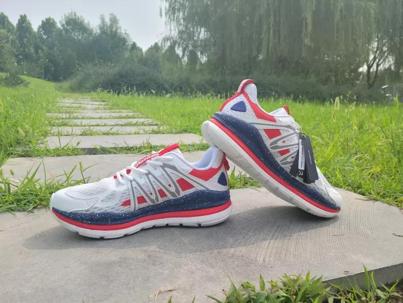 国潮摔跟头?别再崇洋媚外,试试这双真正适合中国人的跑鞋