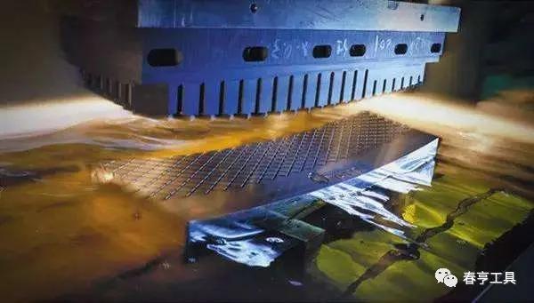 喷丝板微孔加工,喷丝板用什么材料加工