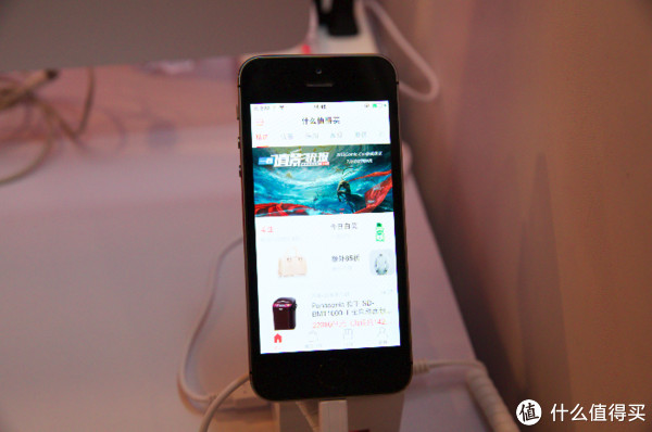 一个直男，一个辣女，中国电商界也有雌雄CP