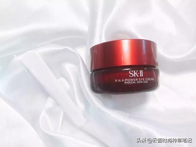 眼霜小棕瓶推荐去细纹,眼霜雅诗兰黛小棕瓶哪个系列好用