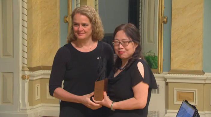 华裔病毒学家邱香果夫妇被加拿大警方带走，官方称：违反相关条款