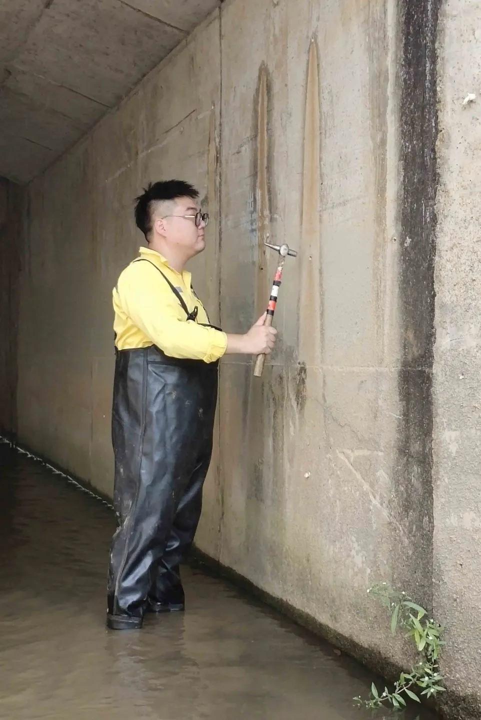 铁轨的施工和养护,地铁钢轨养护